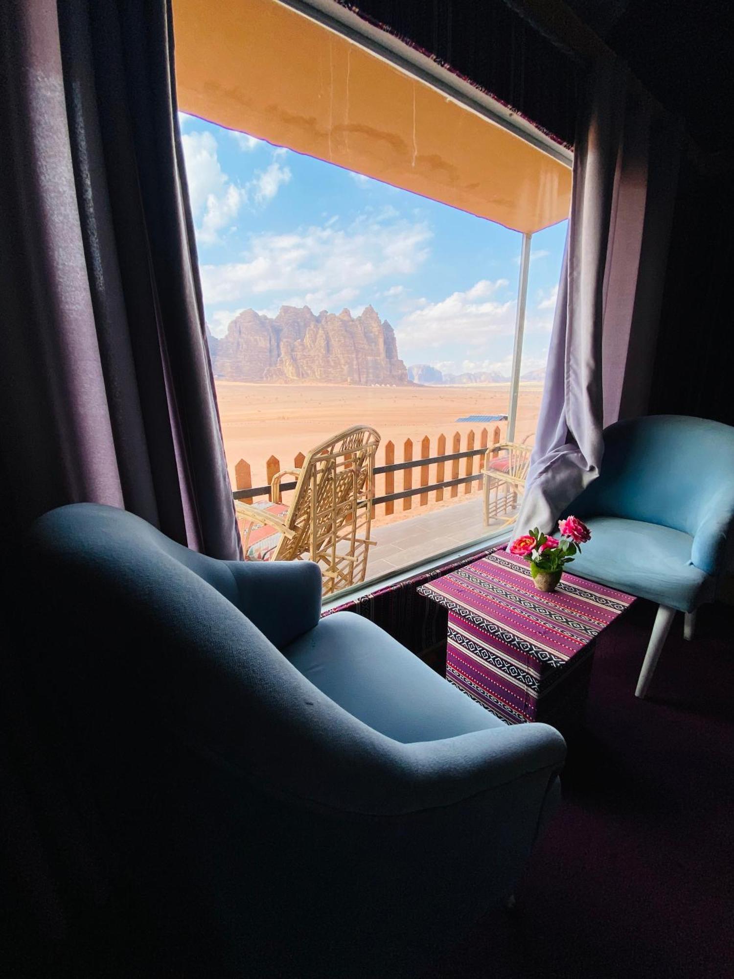 Wadi Rum Eagle Luxury Camp Eksteriør bilde