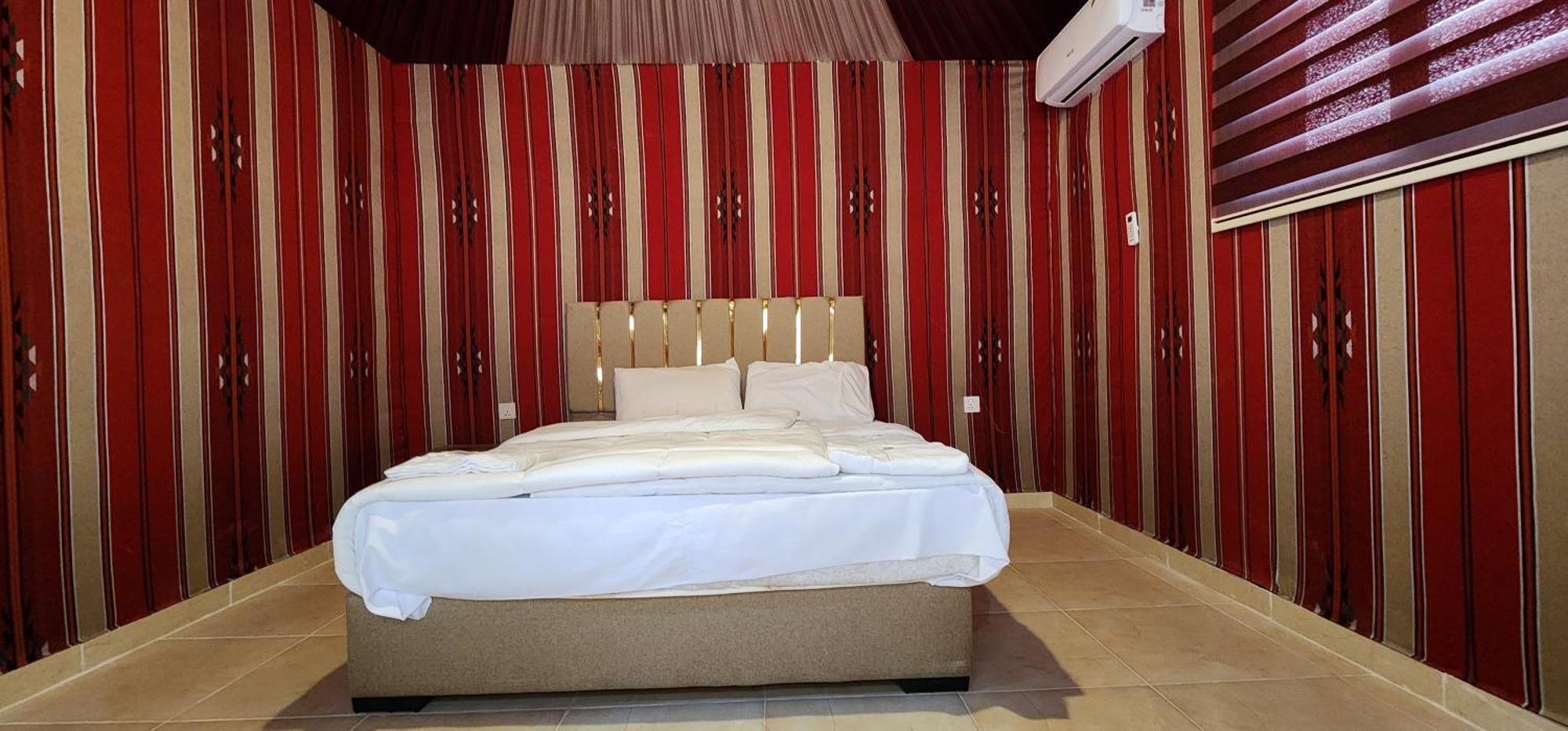 Wadi Rum Eagle Luxury Camp Eksteriør bilde