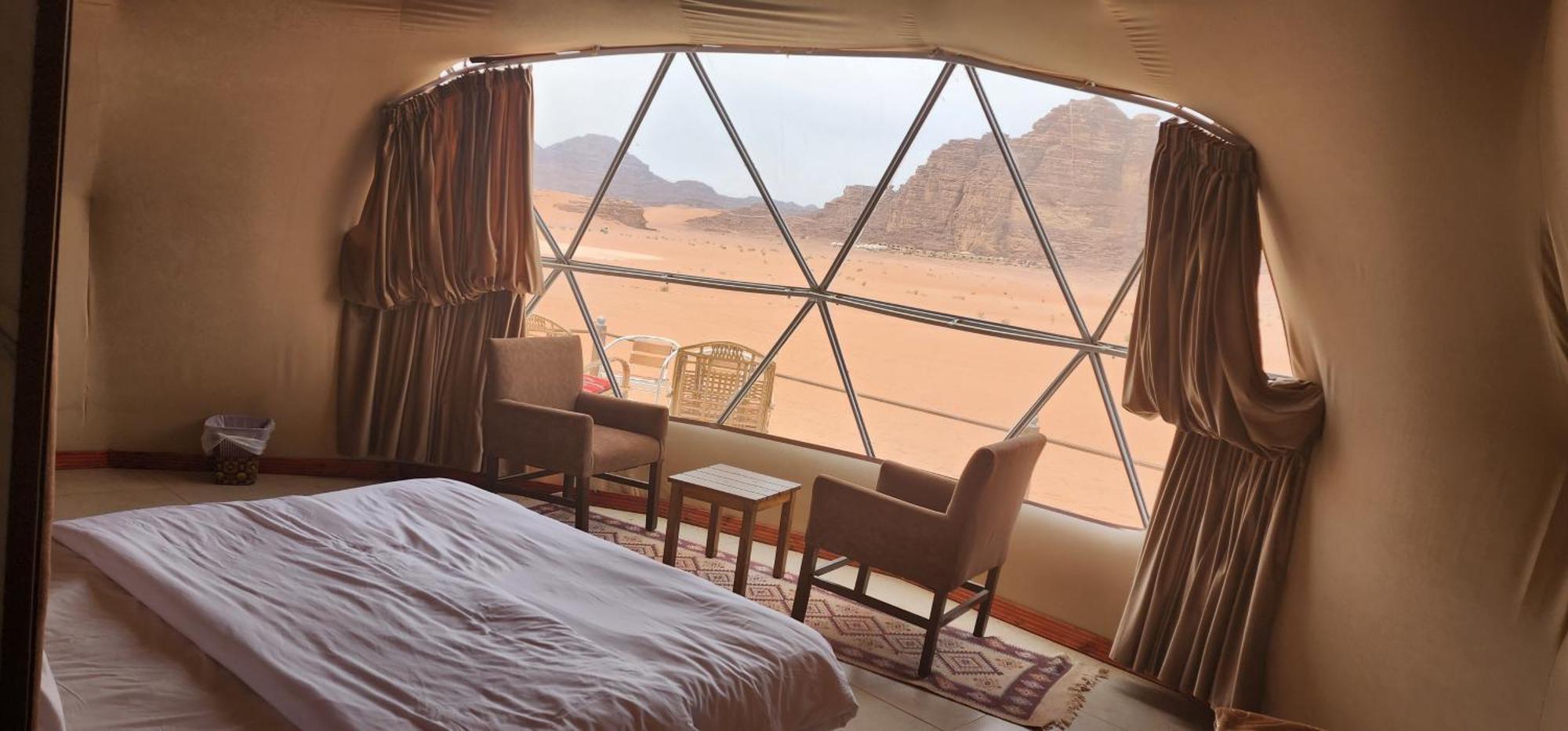 Wadi Rum Eagle Luxury Camp Eksteriør bilde